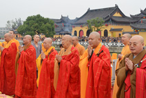 宜興市芳橋潮音寺隆重舉行露天觀音開(kāi)光儀式