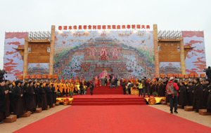 武漢報恩禅寺隆重舉行本煥長(cháng)老舍利回鄉供奉祈福大典