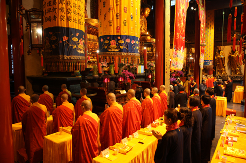 上海玉佛禅寺祈福水陸法會(huì)第一天