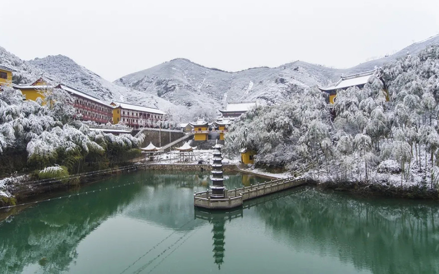 長(cháng)興法海禅寺——藏于山水 融于天地