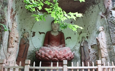 川西南著名佛教勝地 中岩·德雲寺